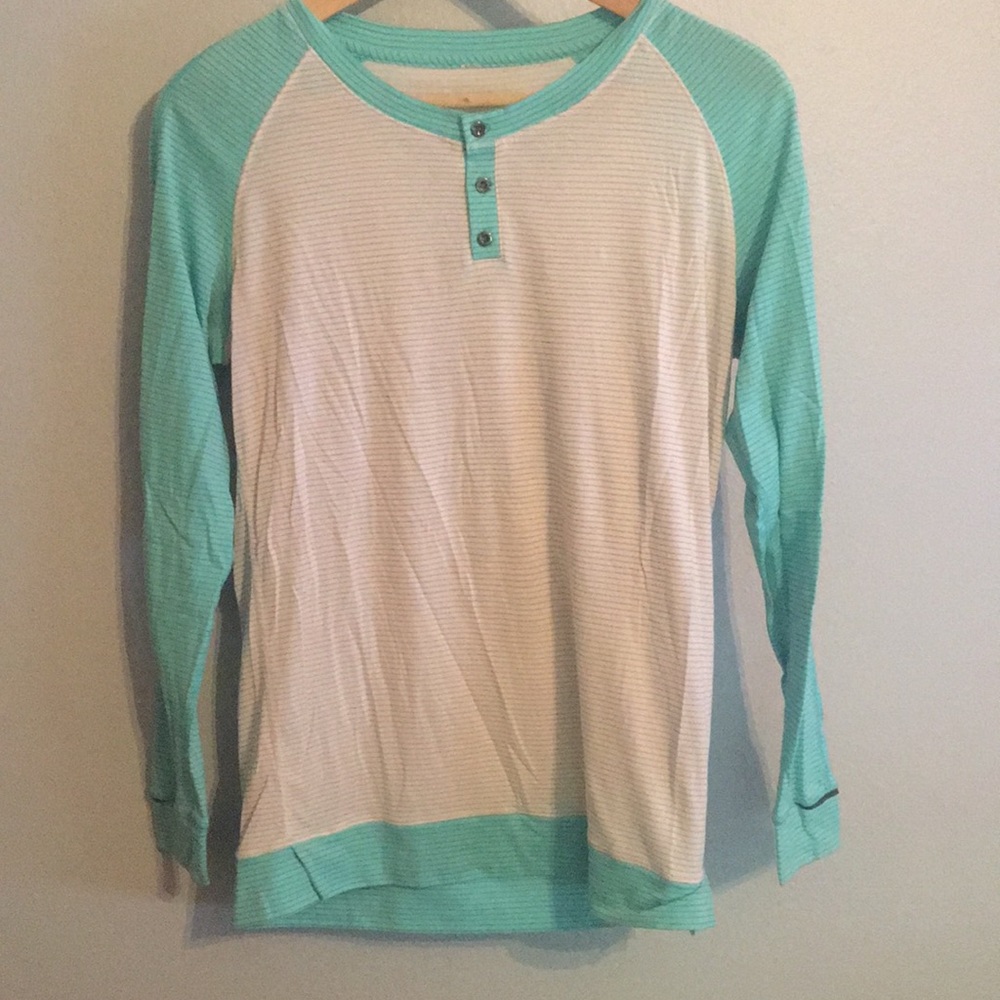 Lululemon shirt